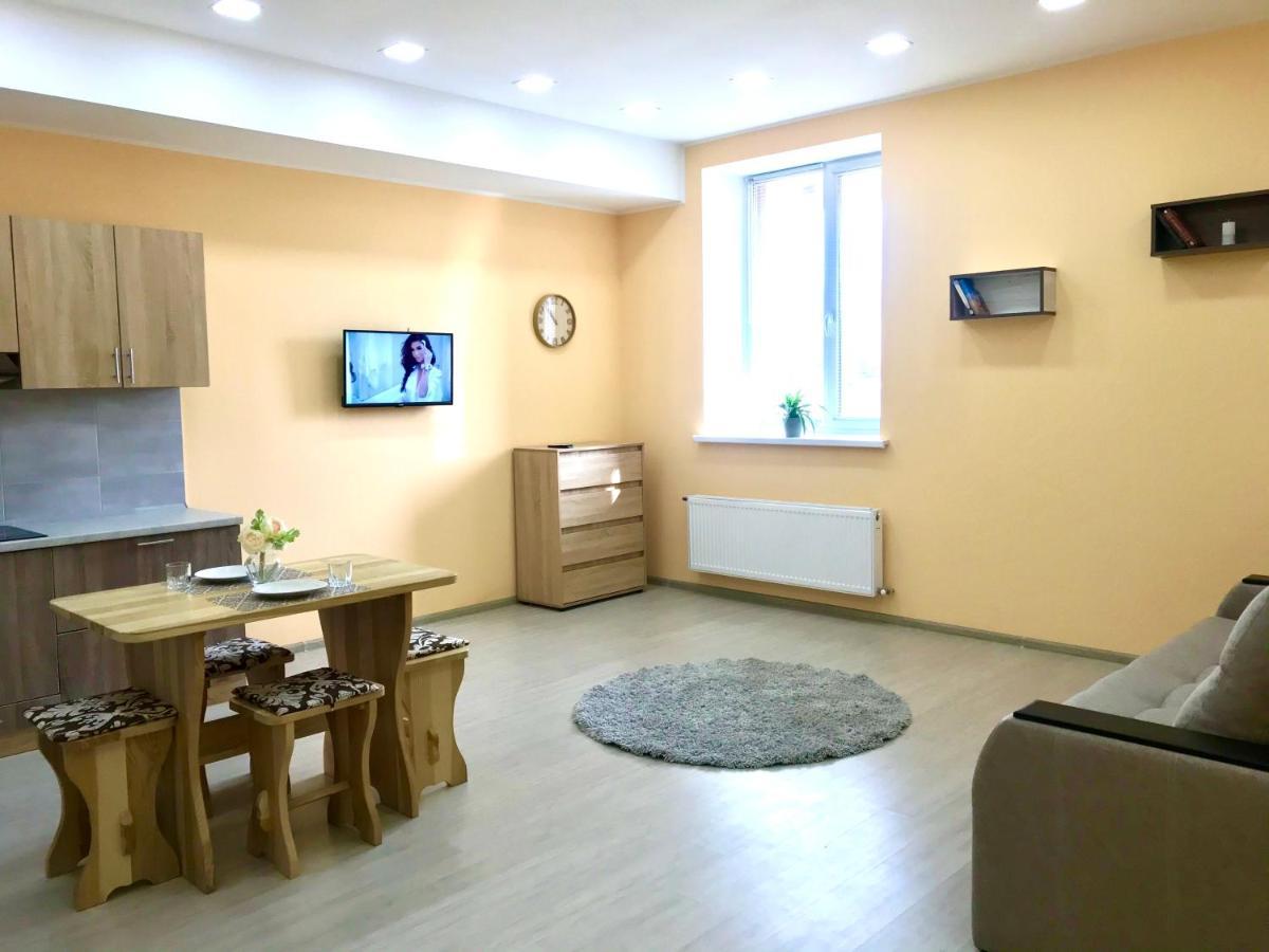 Абсолютно Новая Квартира-Студия В Жк Барский Zarvantsy Exterior foto